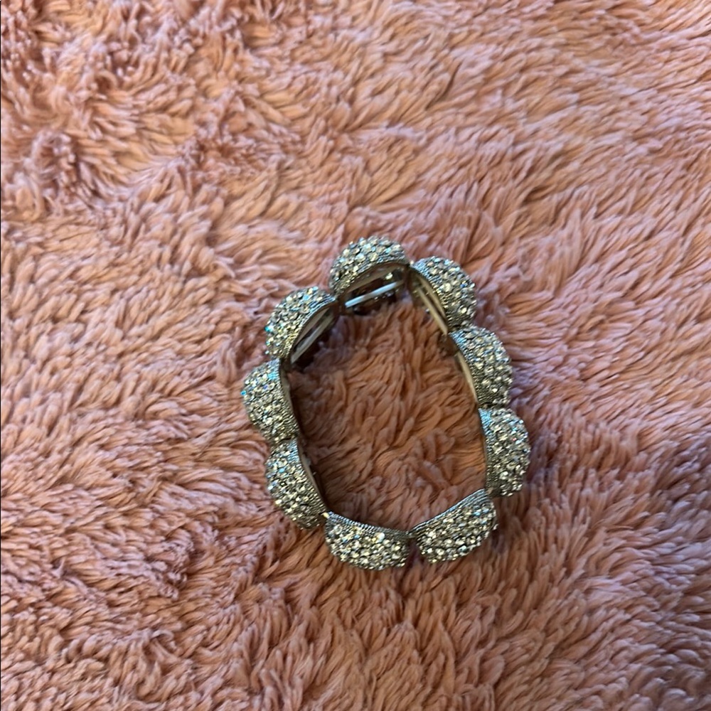 Dazzling Silver Skull Statement Bracelet - Picture 2 of 4
